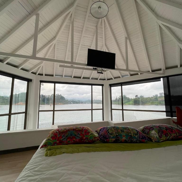 Finca la cruz, frente al embalse - Vacation Home - 12