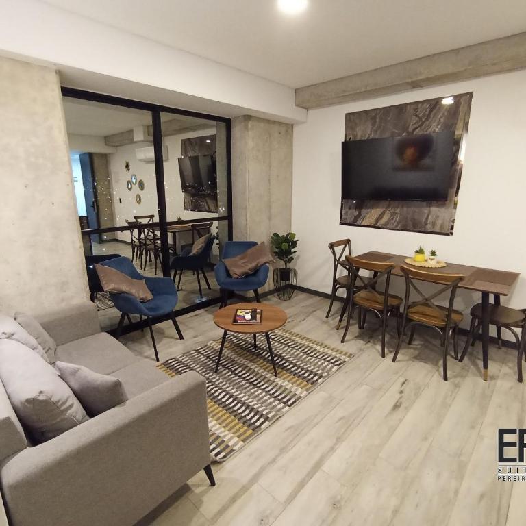 Epic Suite 514 Family Deluxe 2 Room 5P Airport - Superior Double Room - 41