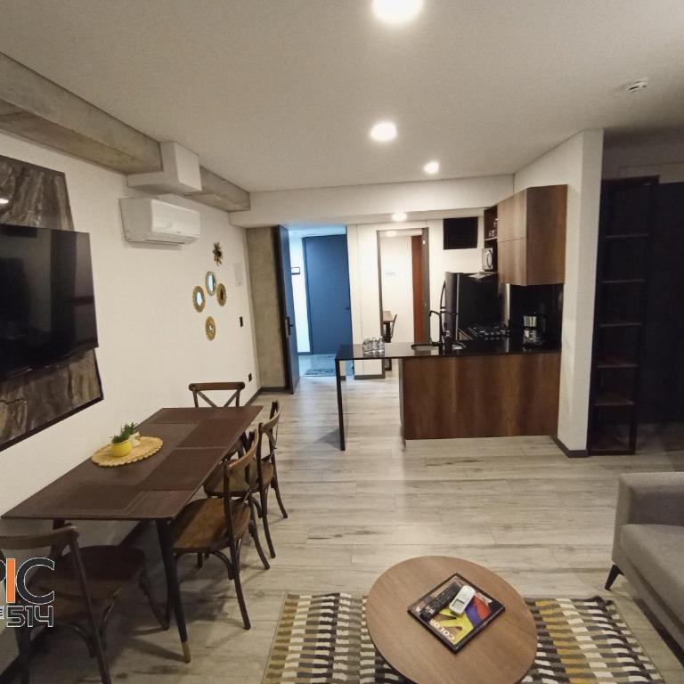 Epic Suite 514 Family Deluxe 2 Room 5P Airport - Superior Double Room - 38