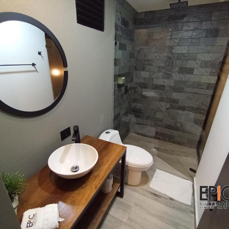 Epic Suite 514 Family Deluxe 2 Room 5P Airport - Superior Double Room - 9
