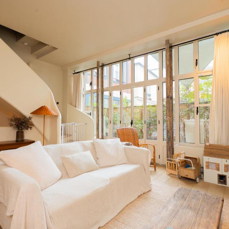 Elegant Triplex with Terrace & AC - Perfect for 6 Guests - Apartamento de 3 dormitorios - 3