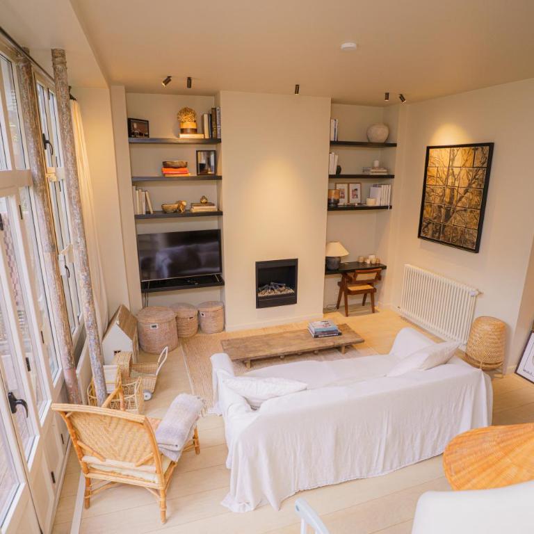 Elegant Triplex with Terrace & AC - Perfect for 6 Guests - Apartamento de 3 dormitorios - 17