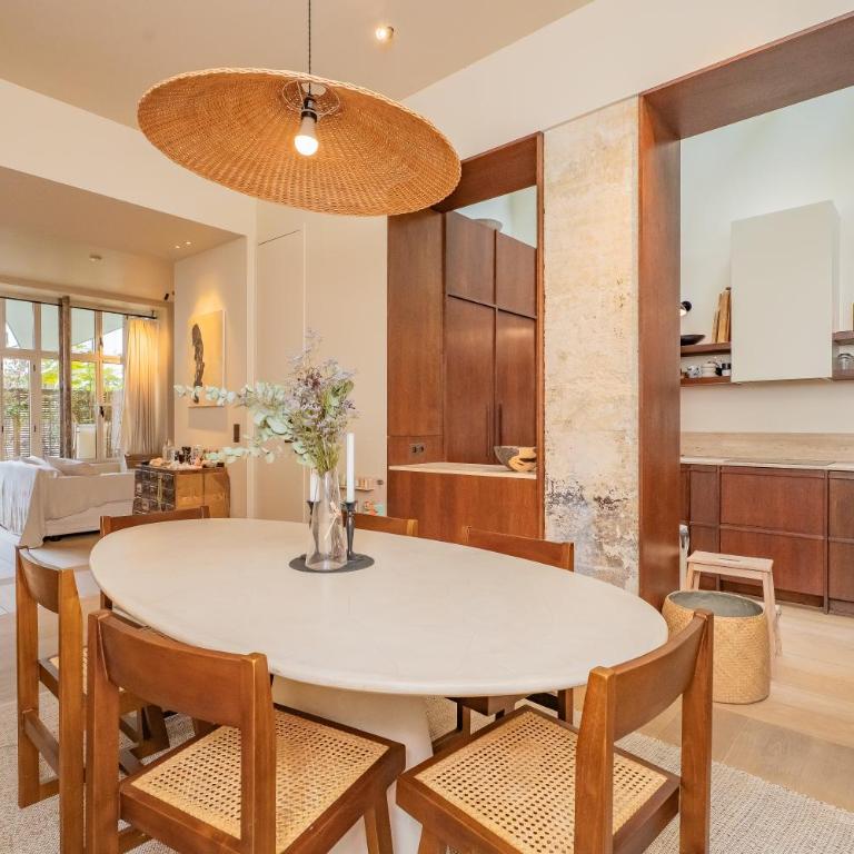 Elegant Triplex with Terrace & AC - Perfect for 6 Guests - Apartamento de 3 dormitorios - 7