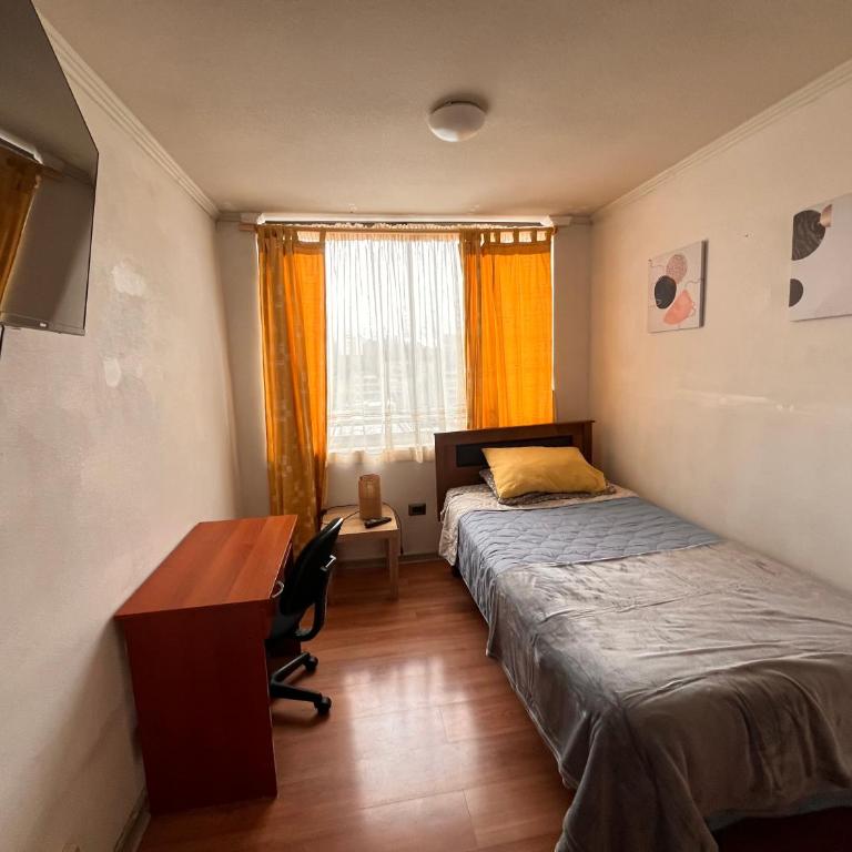 Habitaciones con C - Single Room with Shared Bathroom - 2