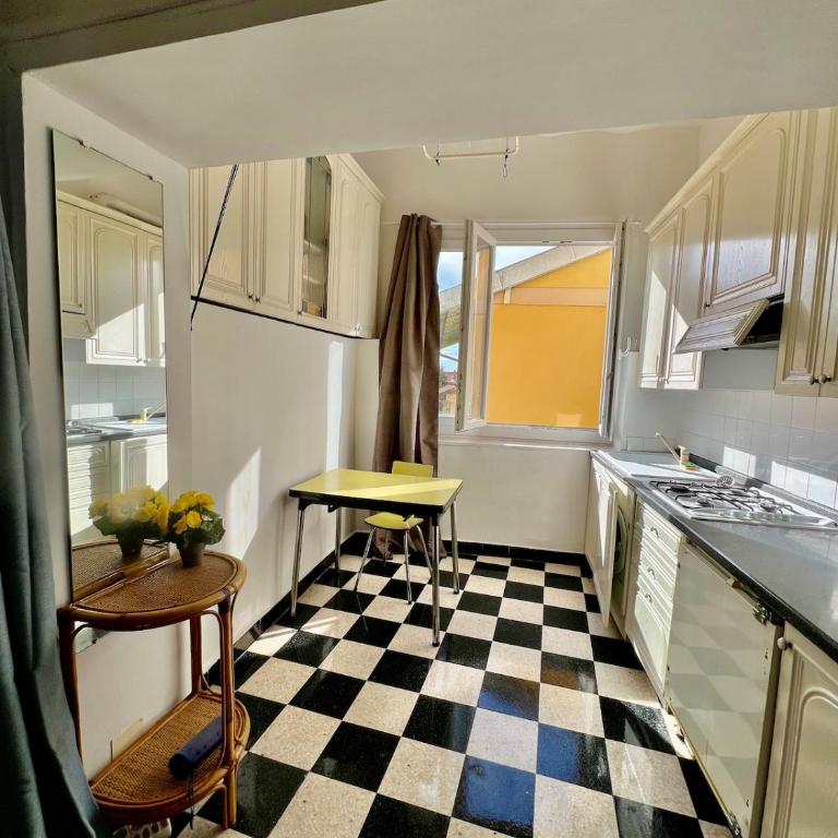 L'endroit idéal à 30m de la basilique au coeur de menton - Apartment mit 1 Schlafzimmer - 4