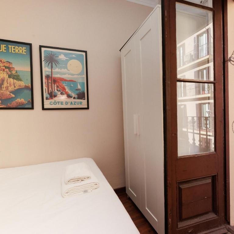 ApartEasy - Turo Park with lovely balcony - Two-Bedroom Apartment - 17