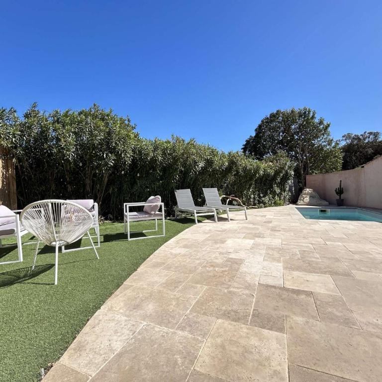SM006-004 SAINTE MAXIME Mazet avec jardin et piscine, 3 pièces 6 couchages - Ferienhaus mit 3 Schlafzimmern - 20