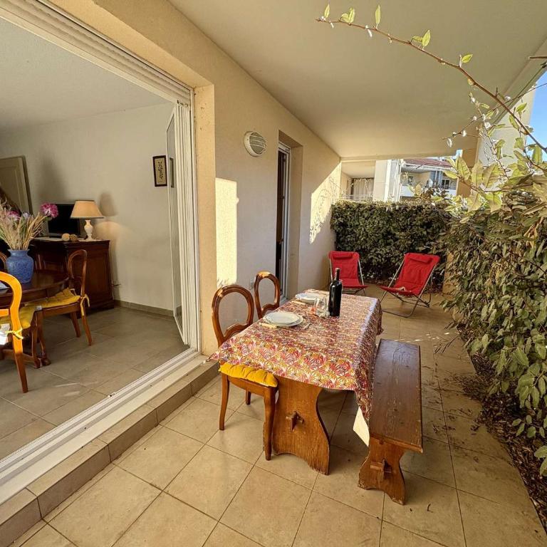 Appartement 2 pièces avec terrasse et parking à Roquebrune-sur-Argens - Apartamento de 1 dormitorio - 10