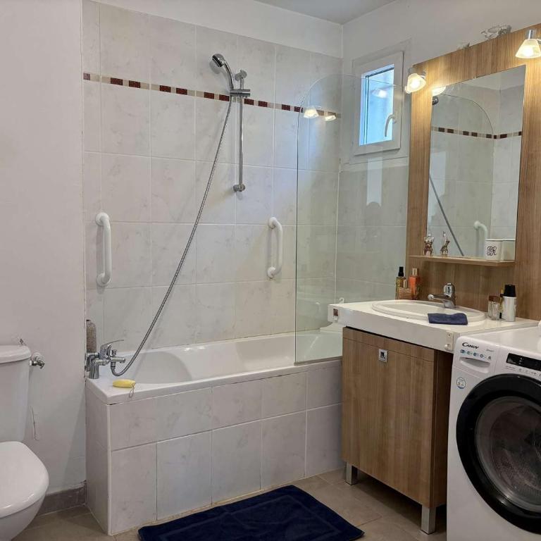 Appartement 2 pièces avec terrasse et parking à Roquebrune-sur-Argens - Apartamento de 1 dormitorio - 15
