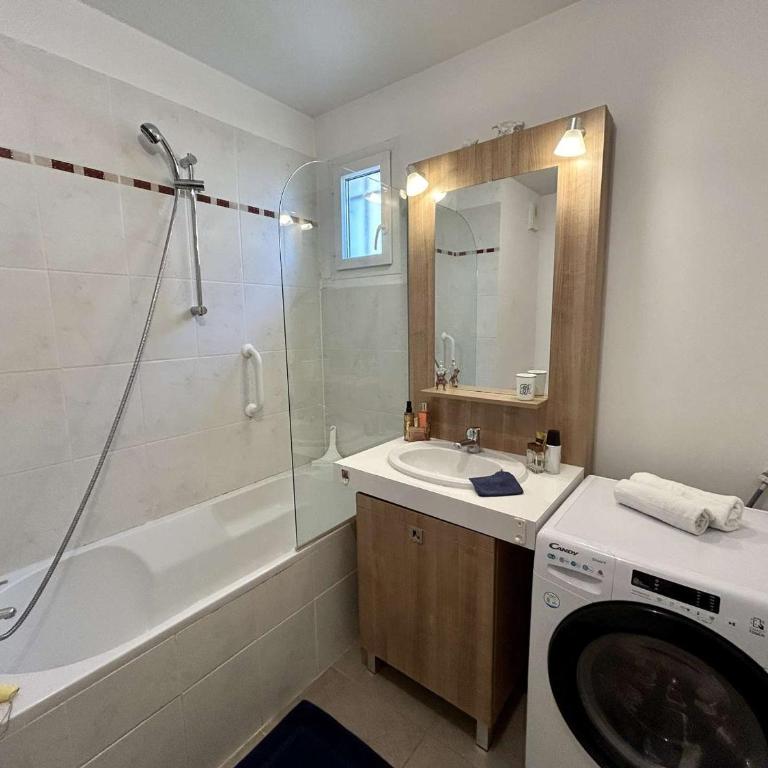 Appartement 2 pièces avec terrasse et parking à Roquebrune-sur-Argens - Apartamento de 1 dormitorio - 22