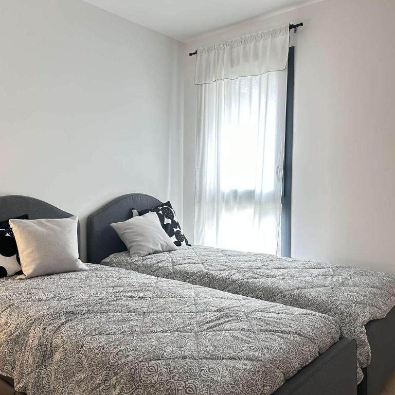 SM018-104 SAINTE MAXIME Appartement 2 pièces 4 couchages - Deluxe Apartment mit 1 Schlafzimmer - 6