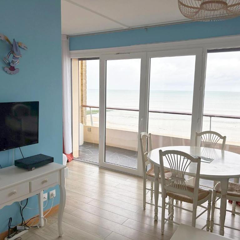 Cabourg Face A La Mer - Appartement - Vue sur Mer - 2