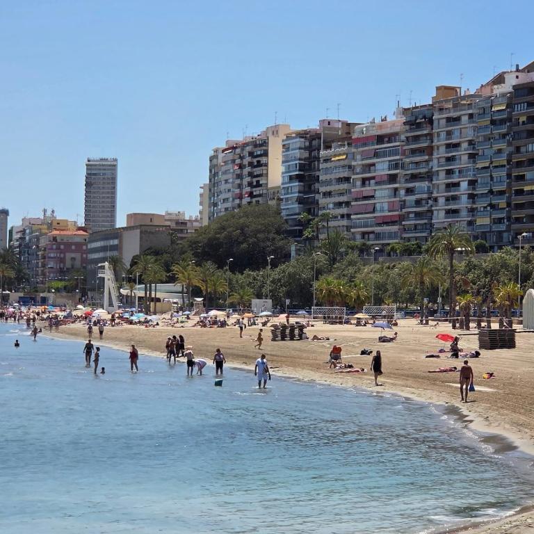 Postiguet Beach 2 garajes SuperHost SuperFlat - Apartment - 67