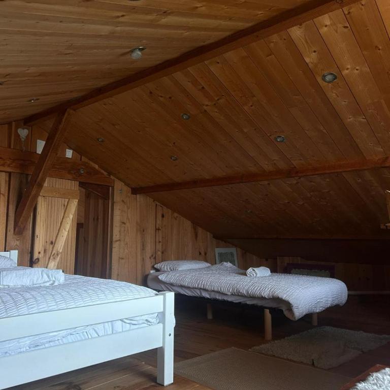 Détente garanti, bassin, piscine, plage à pied - Four-Bedroom House - 16