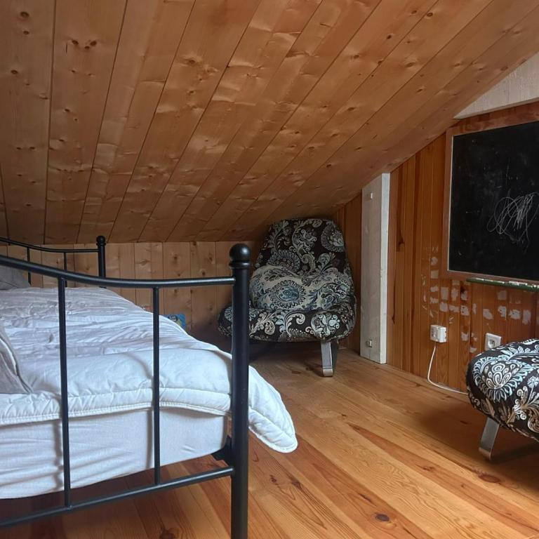 Détente garanti, bassin, piscine, plage à pied - Four-Bedroom House - 31