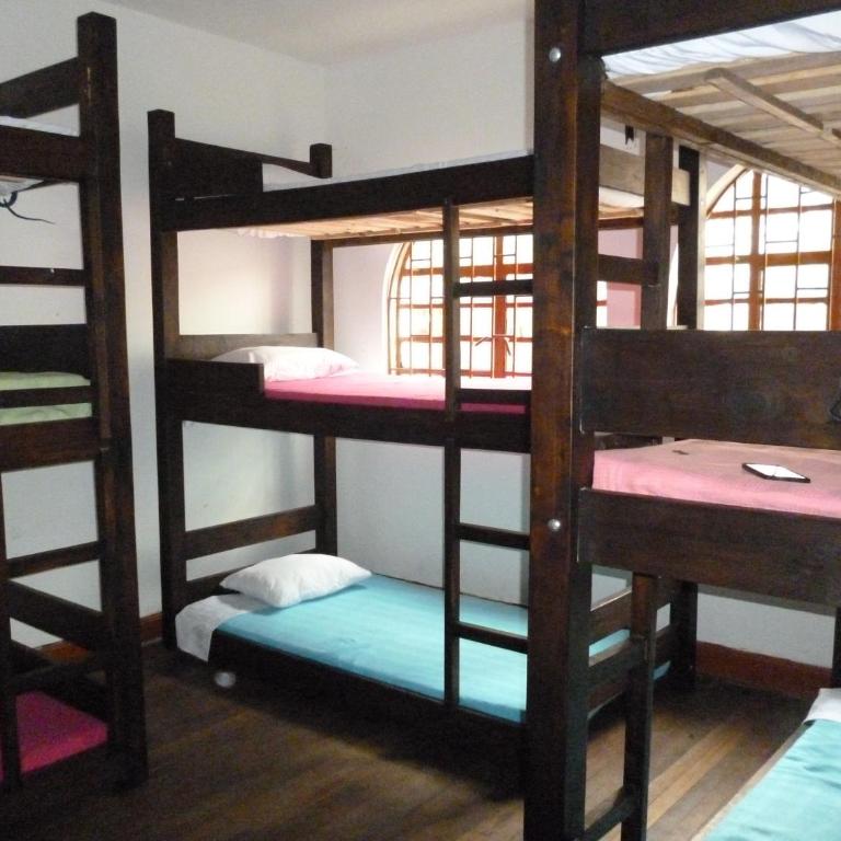 Hostal CQ Chapinero - Litera en habitación compartida mixta - 8