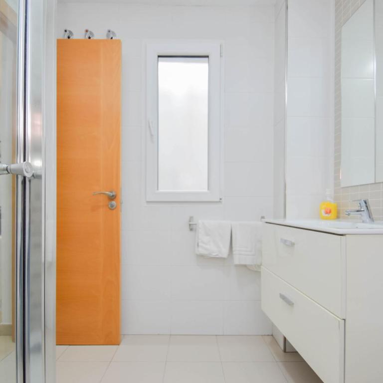 Dream Gran Vía - One-Bedroom Apartment - 17