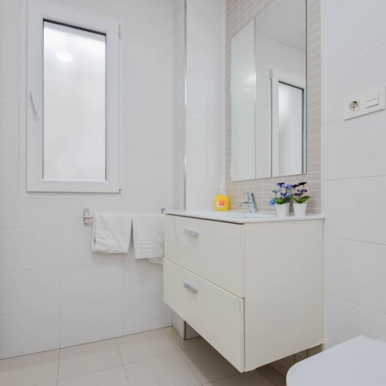 Dream Gran Vía - One-Bedroom Apartment - 20