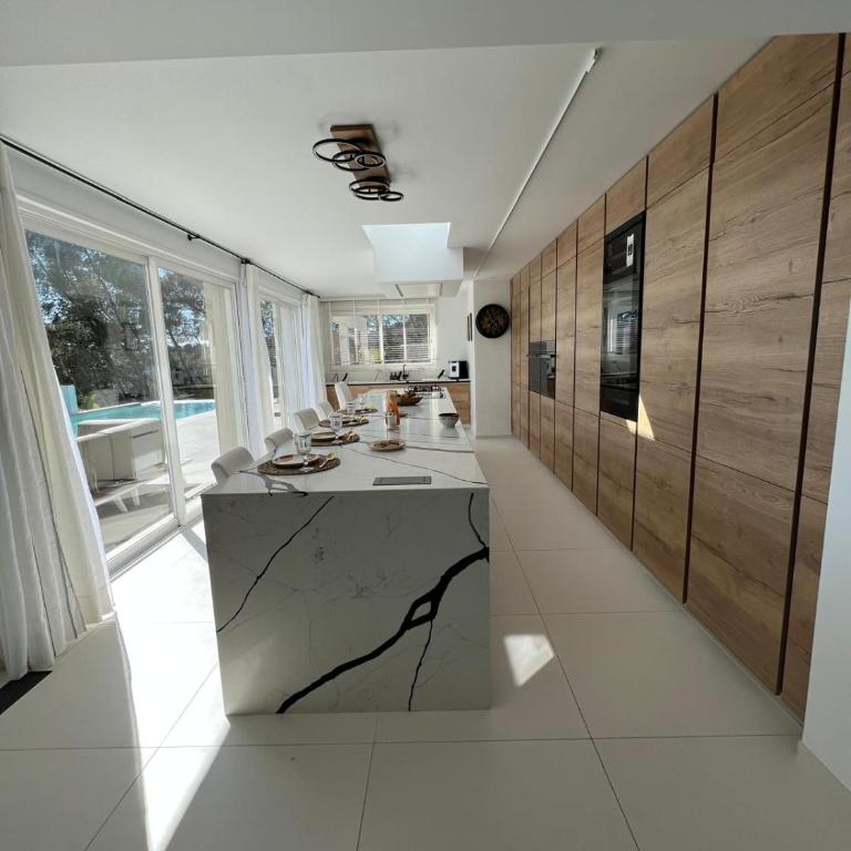 Blue Bay Villa - Villa avec Piscine Privée - 4