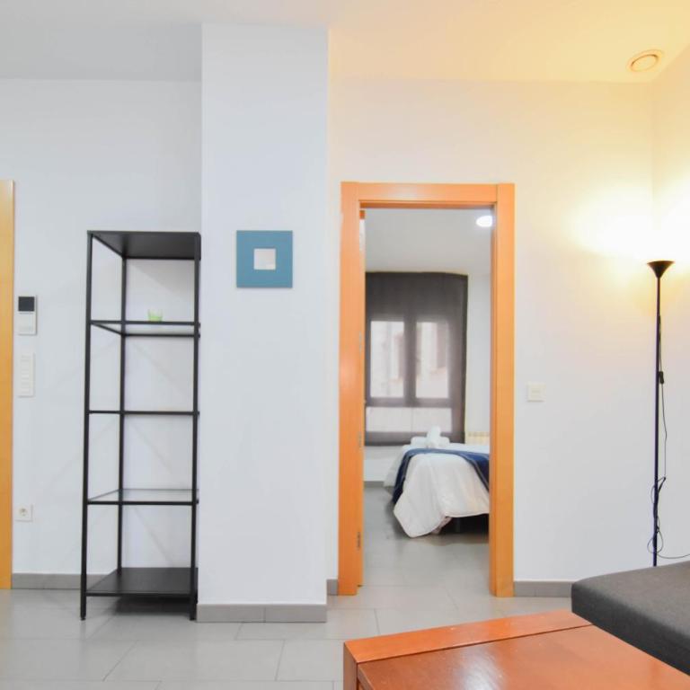 Aloja T Gran Vía II - One-Bedroom Apartment - 16