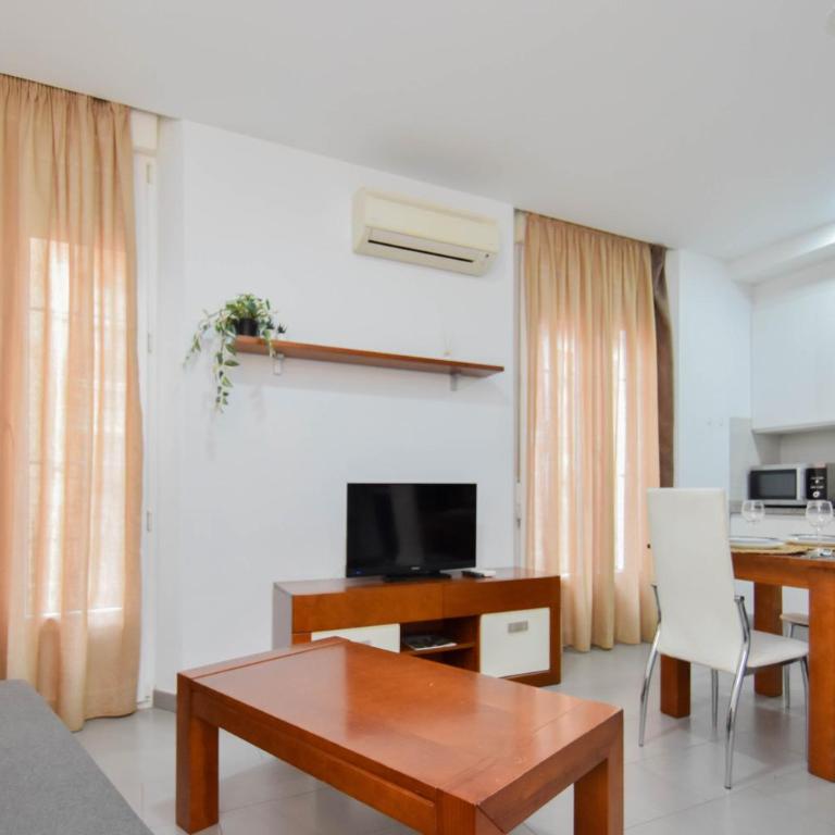Aloja T Gran Vía II - One-Bedroom Apartment - 39