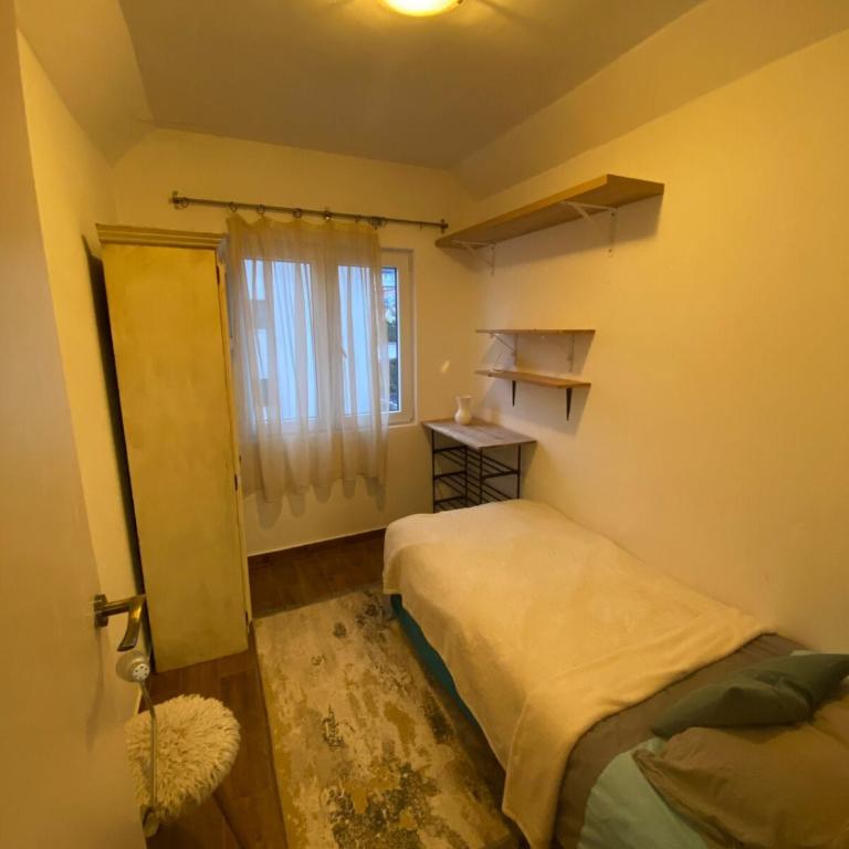 Rooms for rent in the apartment - One-Bedroom Apartment - 7
