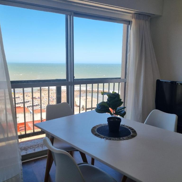 Vista al Mar Dpto Romi Aloha Host - One-Bedroom Apartment with Sea View - 1