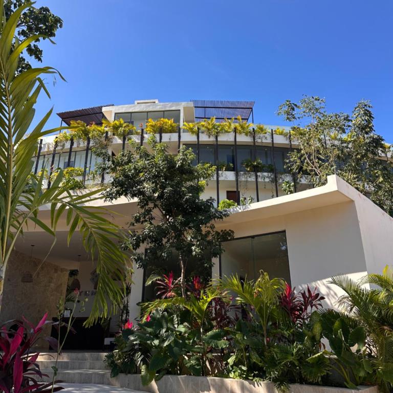 Mistiq, departamento con balcon y albercas con vistas impresionantes - One-Bedroom Apartment - 8