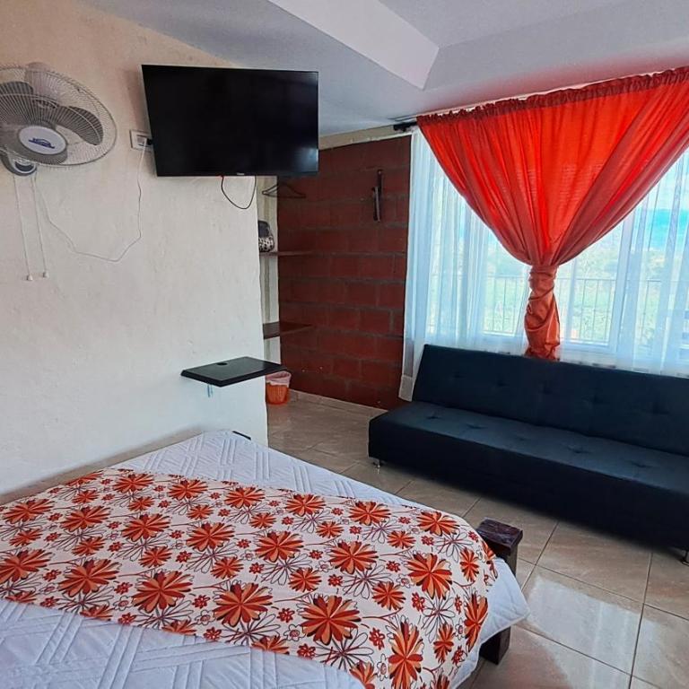 Hotel La Santamaria - Montenegro Quindío - Habitación cuádruple - 1