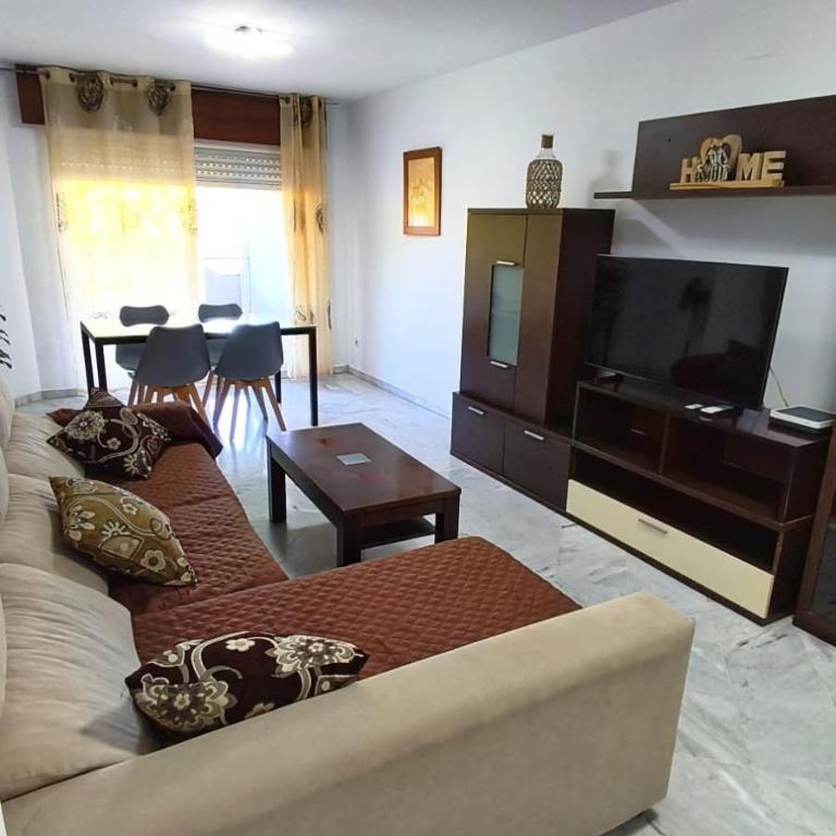 Apartamento Almuñécar 5 min de la playa y del centro - Apartamento de 3 dormitorios - 10