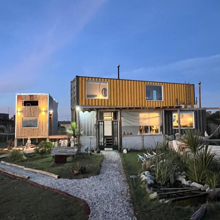 Unico contenedor con Vista al mar - One-Bedroom House - 19