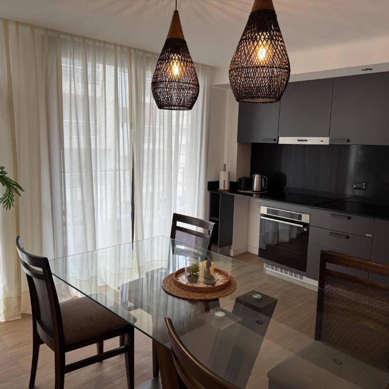 Moderno - Balcón y vista abierta - Cerca del mar - Apartamento de 1 dormitorio - 7