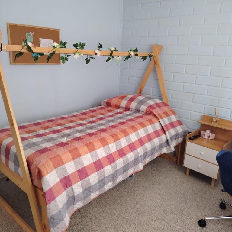 Casa en zona tranquila y a minutos de todo - Three-Bedroom House - 7
