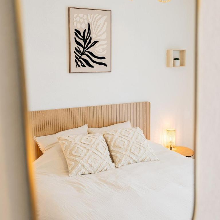 La parenthèse confort - T3 parking wifi proche périphérique - Appartement 2 Chambres avec Balcon - 12
