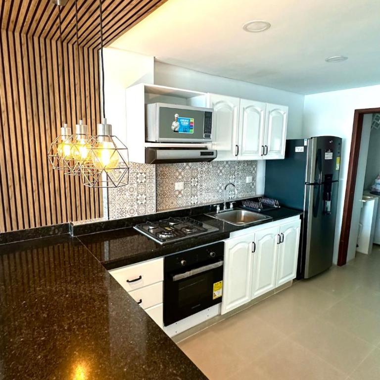 Vive Cartagena magica frente al mar y lago - Two-Bedroom Apartment with Balcony and Sea View - 22