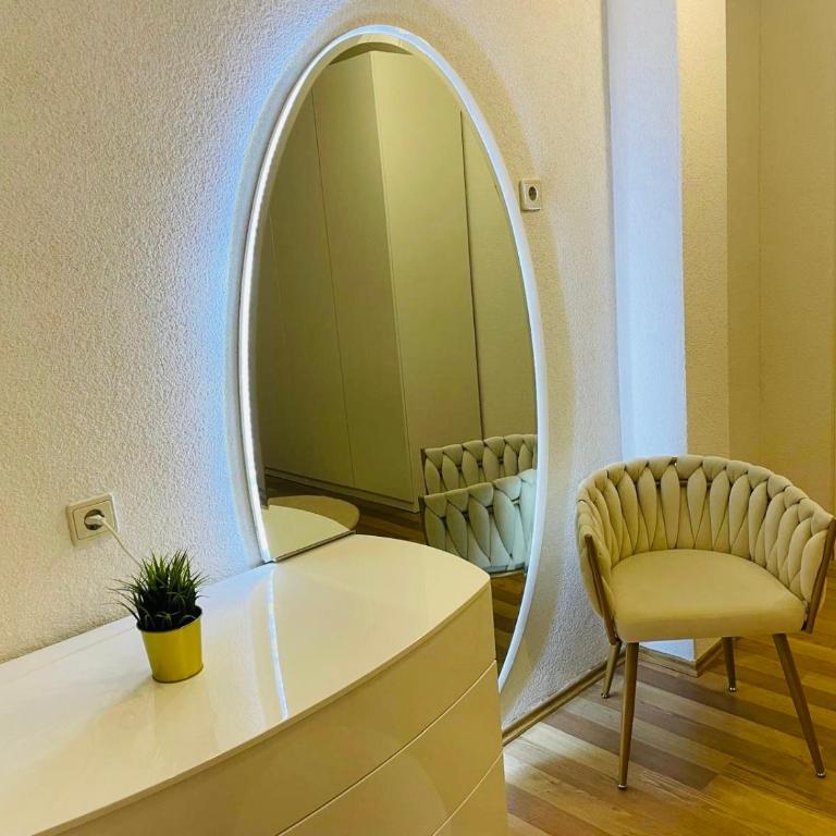 Amely - Two-Bedroom Apartment - 6