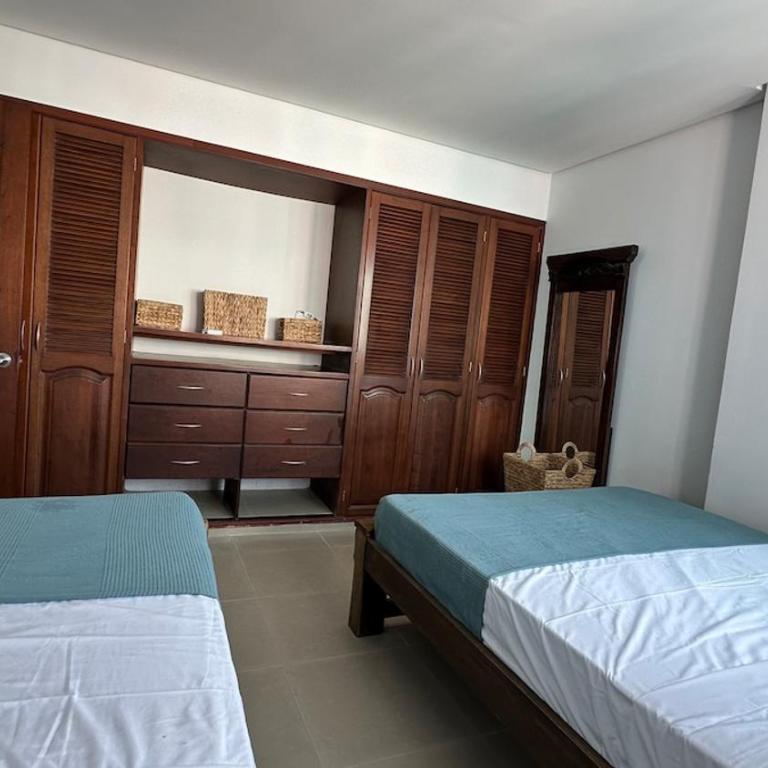 Vive Cartagena magica frente al mar y lago - Two-Bedroom Apartment with Balcony and Sea View - 47