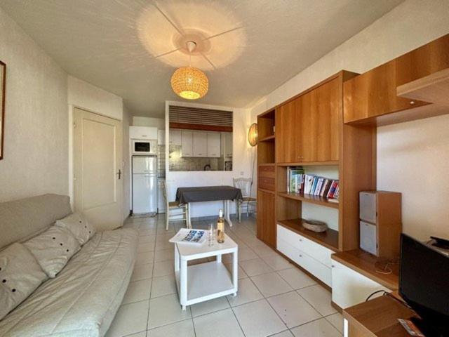 SM060-301 SAINTE MAXIME - Appartement 2 pièces - jusqu'à 5 couchages - Apartment mit 1 Schlafzimmer - 3
