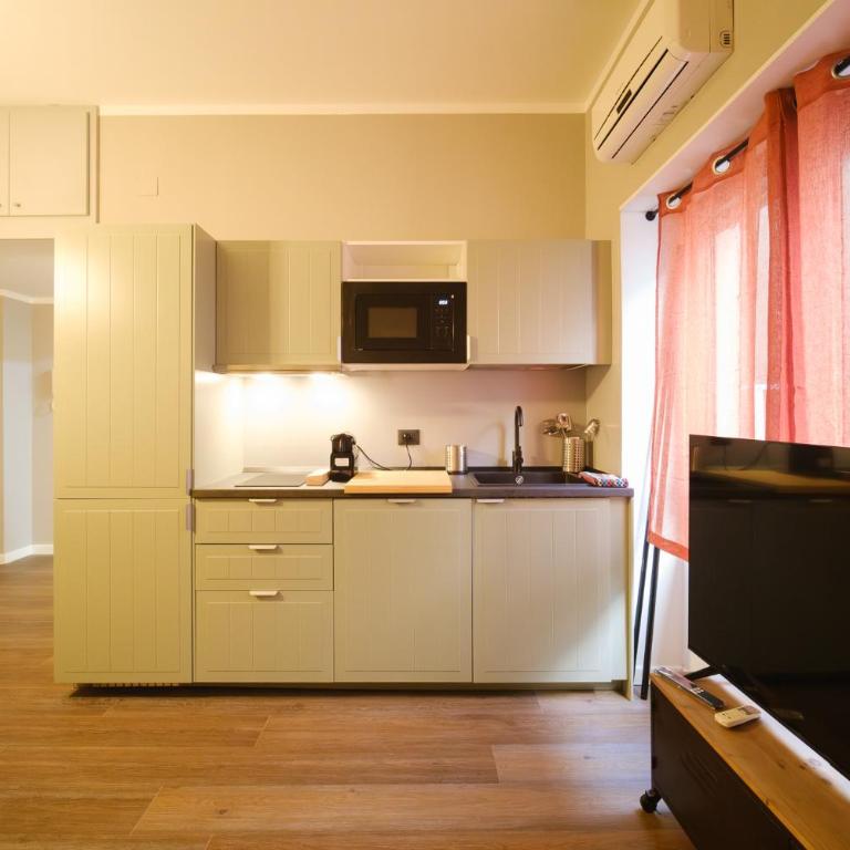 Cavour's Dream by BuddyRent - Appartamento con 1 Camera da Letto - 19