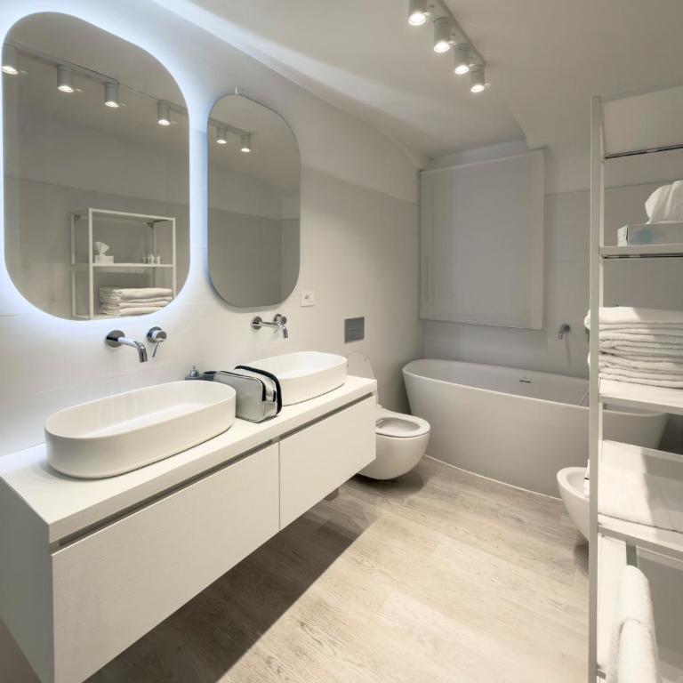 Home d'Elite Sistina - Trevi Fountain - Appartamento Deluxe con 3 Camere da Letto - 21