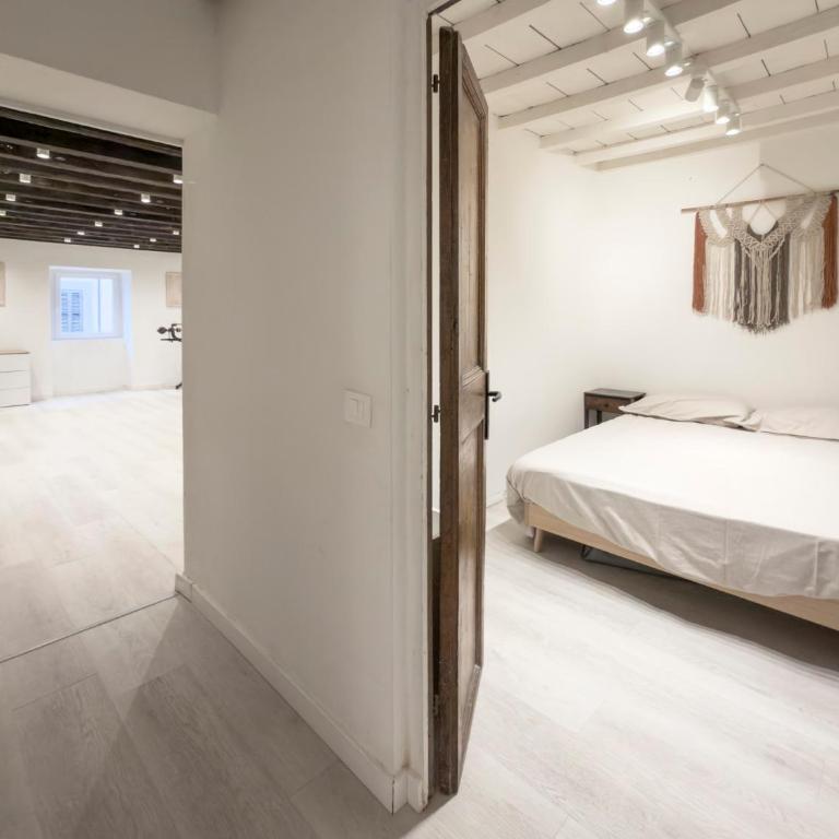 Home d'Elite Sistina - Trevi Fountain - Appartamento Deluxe con 3 Camere da Letto - 15