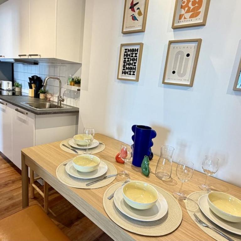 BeckHomes Munich, Stylish, central & modern 3BR Apartment up to 7 Pax - Appartamento con 3 Camere da Letto - 18