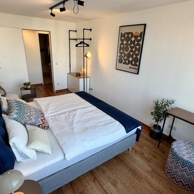 BeckHomes Munich, Stylish, central & modern 3BR Apartment up to 7 Pax - Appartamento con 3 Camere da Letto - 21