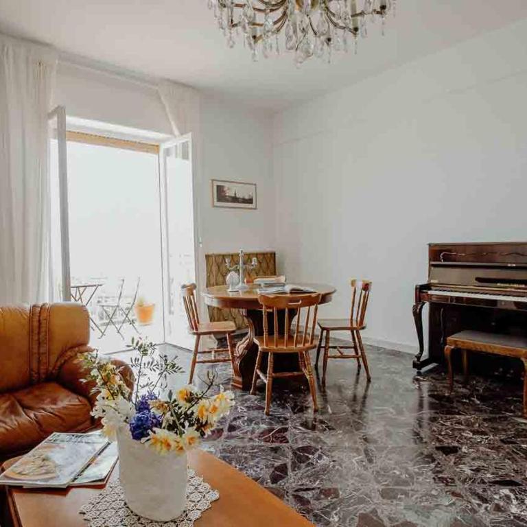 Endless Charm by MONHOLIDAY - Two-Bedroom Apartment - 7