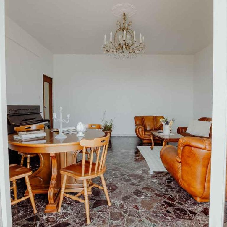 Endless Charm by MONHOLIDAY - Two-Bedroom Apartment - 6