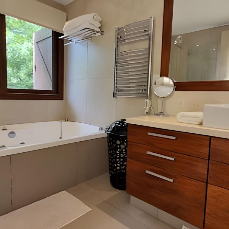Casa Premium con Pileta y Limpieza · San Isidro - Casa - 48