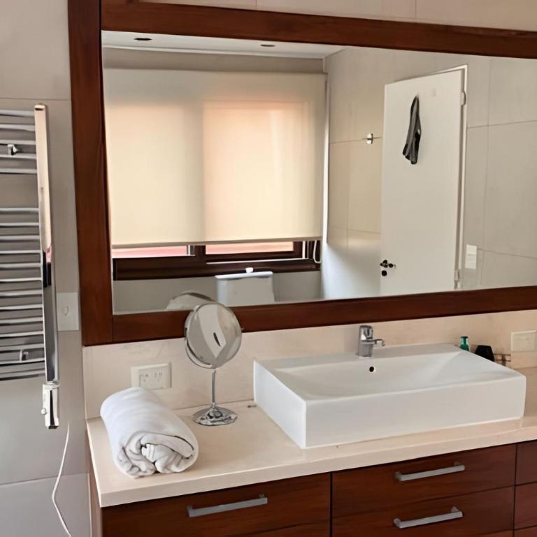 Casa Premium con Pileta y Limpieza · San Isidro - Casa - 43