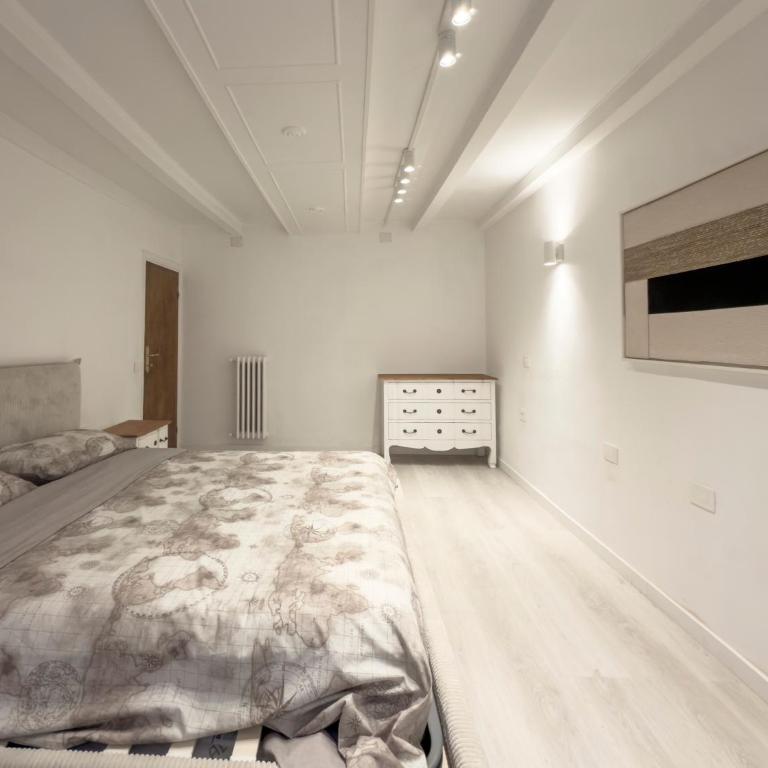 Home d'Elite Sistina - Trevi Fountain - Appartamento Deluxe con 3 Camere da Letto - 11