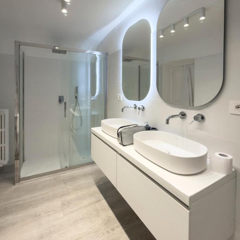 Home d'Elite Sistina - Trevi Fountain - Appartamento Deluxe con 3 Camere da Letto - 23