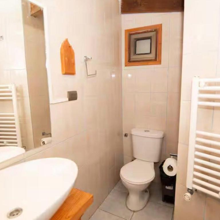 Estero El Claro Hotel y Cabañas - Deluxe Double Room - 1